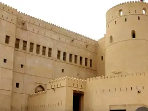 Al Mintarib Castle