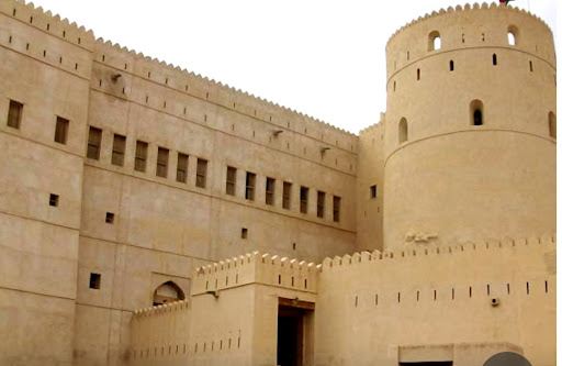 Al Mintarib Castle