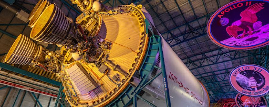 Apollo/Saturn V Center