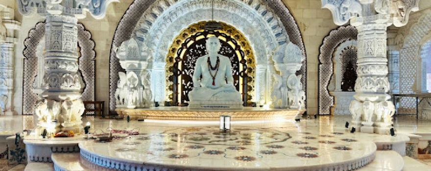 Varanasi Umraha Swarved Temple