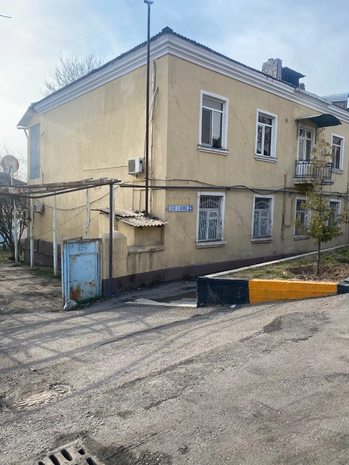 Hotels near Artists' Colony