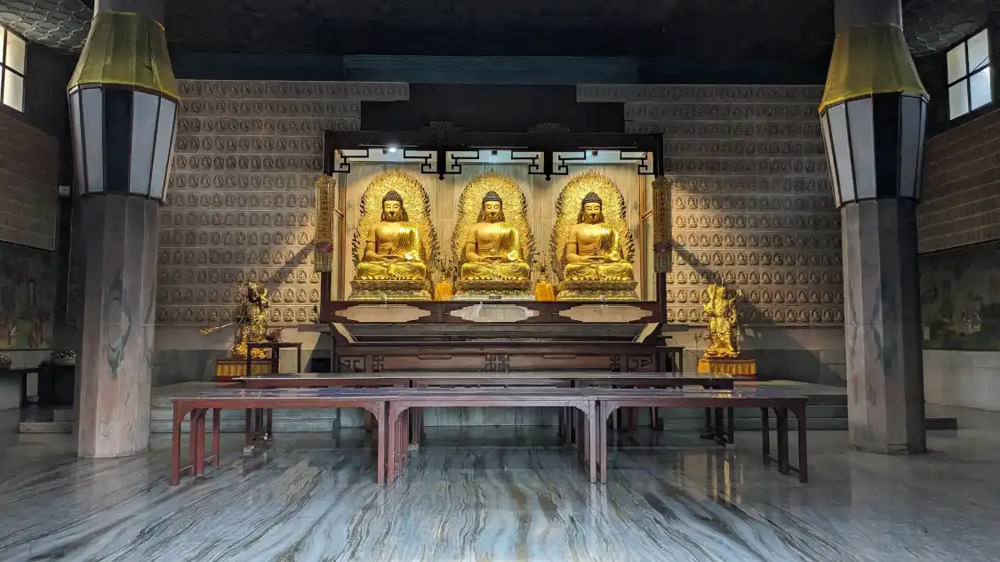 Hotels near Bodhgaya Chinese Temple