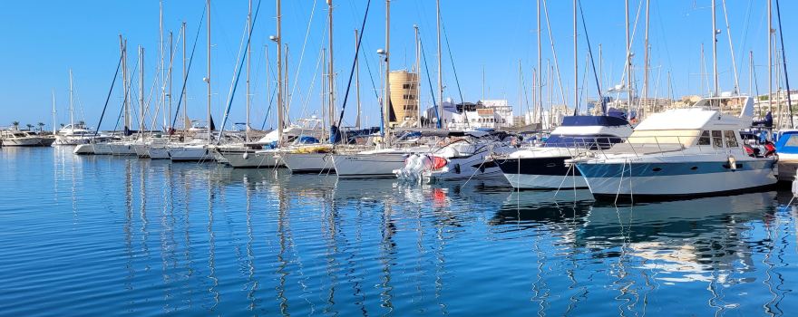 Puerto Deportivo Aguadulce
