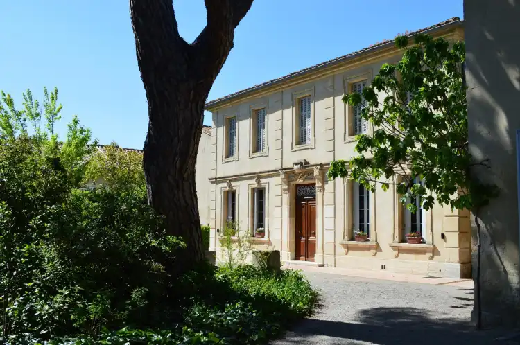 Hotels in Maillane