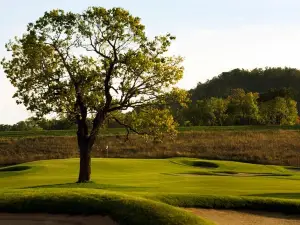 The Jewel Golf Club