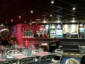 Le Strike