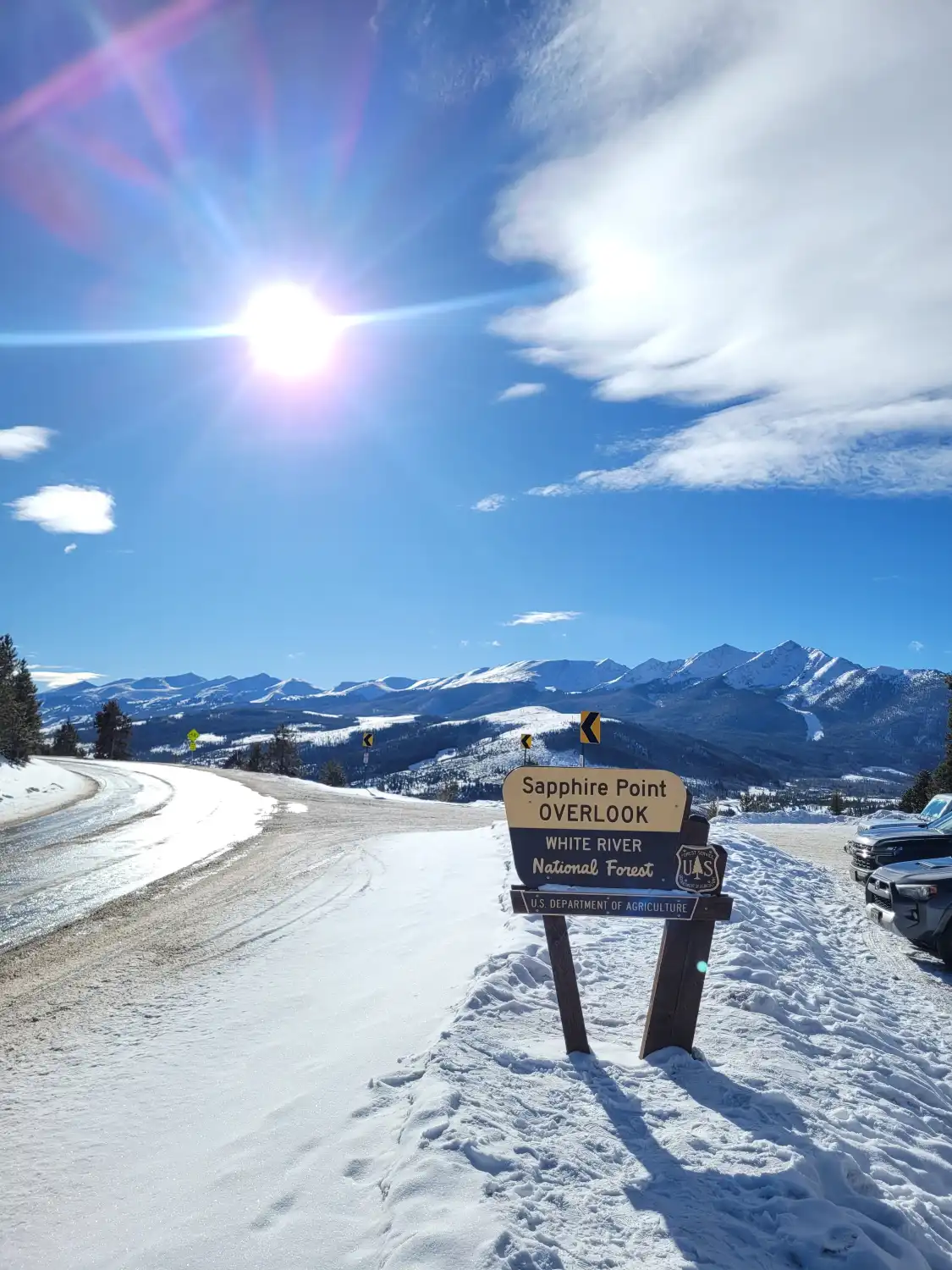 Hotels near Sapphire Point Overlook