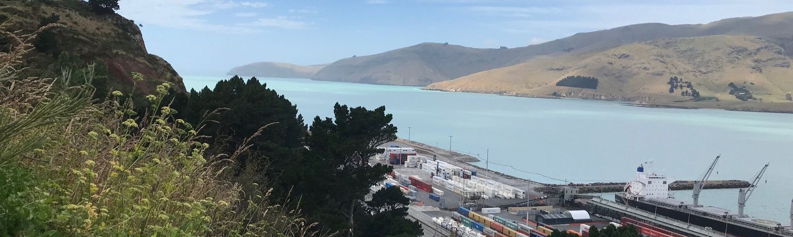 ЛиттелтонПеревозки за границу