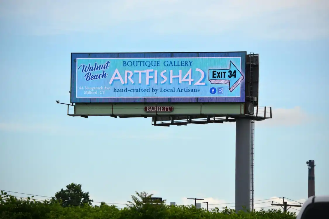Hotels near artfish42