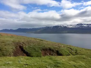 Eskifjordur Swimming Pool
