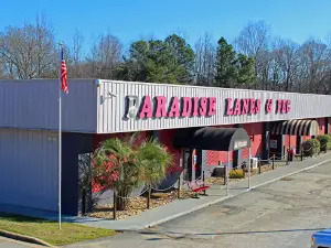 Paradise Lanes & FEC