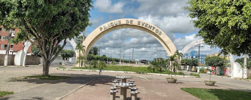Parque De Eventos J. Cândido (Parque O Palhoção). CARPINA - PE