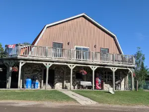 Log Chateau Park