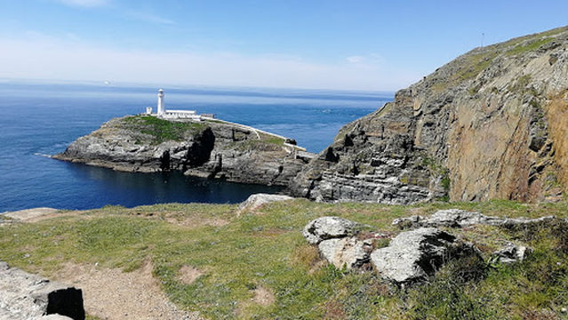 Tŷ Mawr Hut Circles