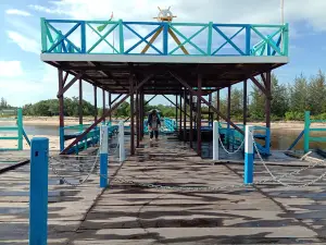 Pantai Cemara Mangkupadi