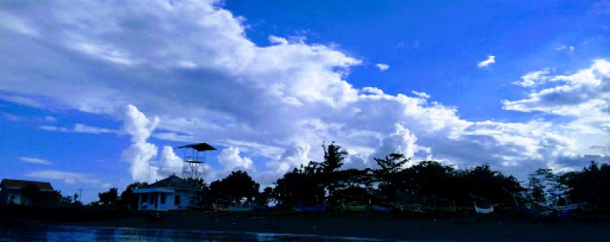 Palu Kuning Beach