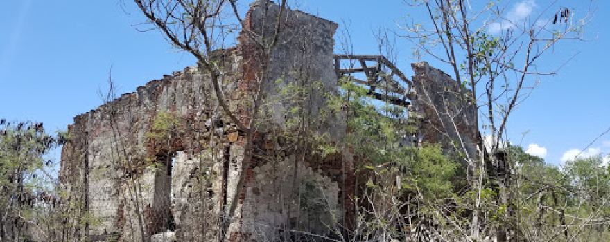 Ruinas de la Hacienda María Antonia