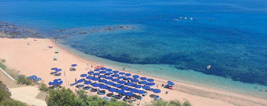 Palmasera Beach