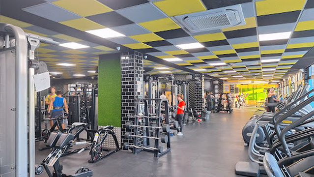 Tal-Qroqq Sports Complex