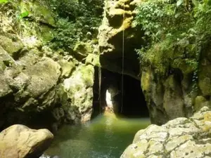 Cuevas del Pirata