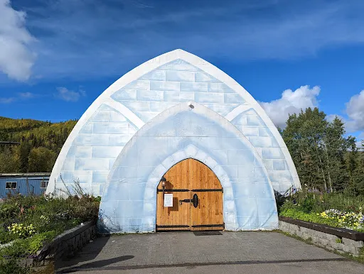 Aurora Ice Museum