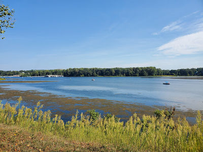 Veterans Memorial Park