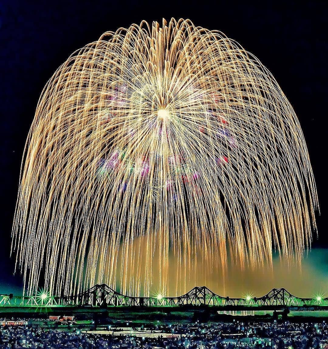 Nagaoka Fireworks Festival（8.3）Riverside Senshu Rooftop Special Viewing Seats | Riverside Senshu