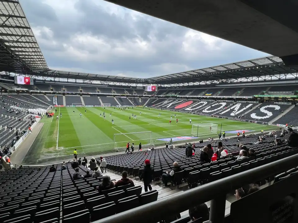 2_Stadium MK