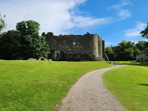 Dunstaffnage Castle & Chapel