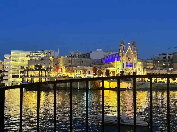 Hotels near Balluta Square