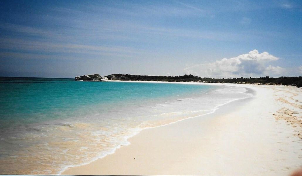 Tiket pesawat Nassau Rum Cay