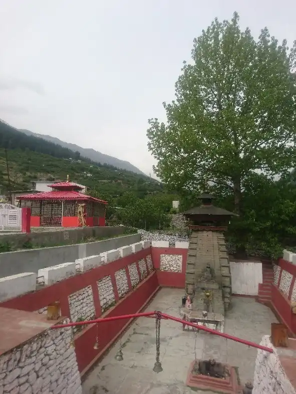 Hotels near Jalmagna (Submerged) Shivling