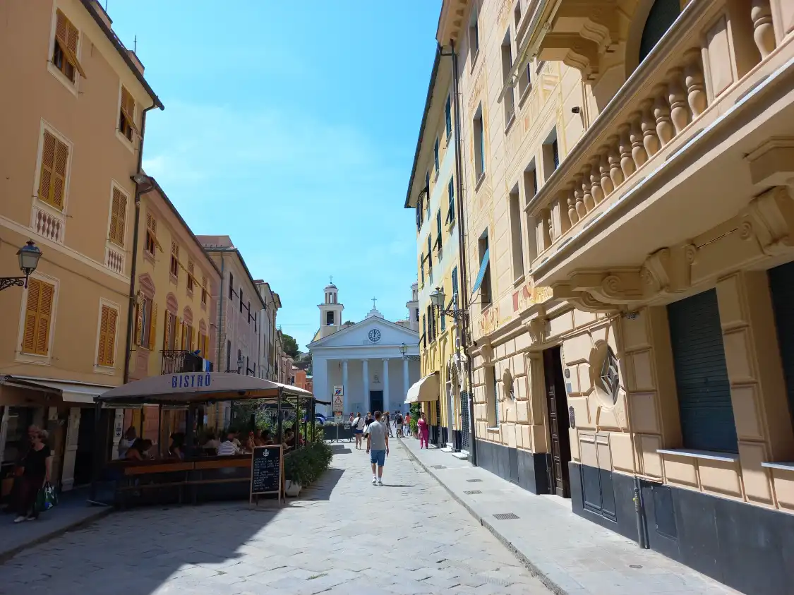 Hotels near Via XXV Aprile