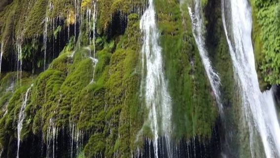 Kaboudwall Waterfall