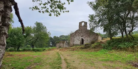 Iglesia de Santa Maria de Tina