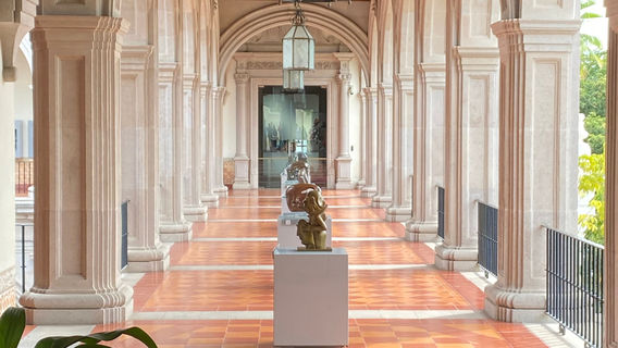 Juan Beckmann Gallardo Cultural Center