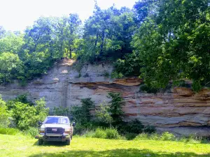 Echo Cliff Park And Nature Trails