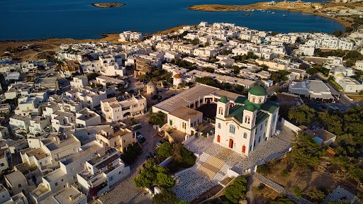 Compare 5 airports near Naoussa