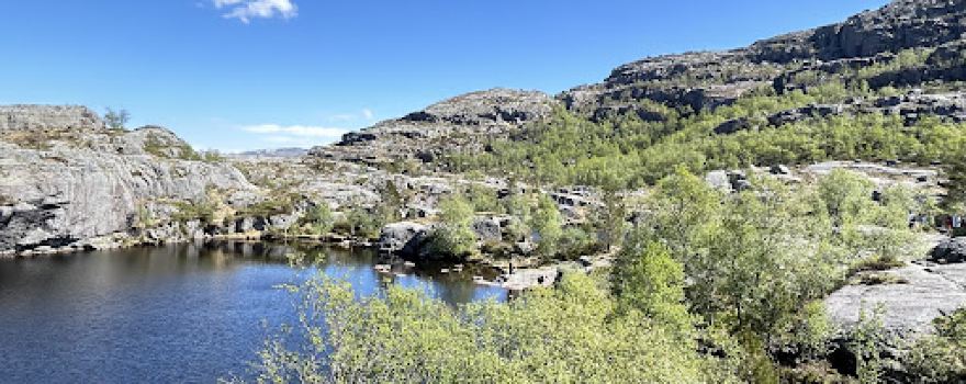 Preikestolen hiking starting point