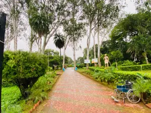 Swarn jayanti park