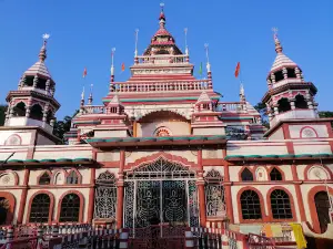 Kadipur Shib Bari