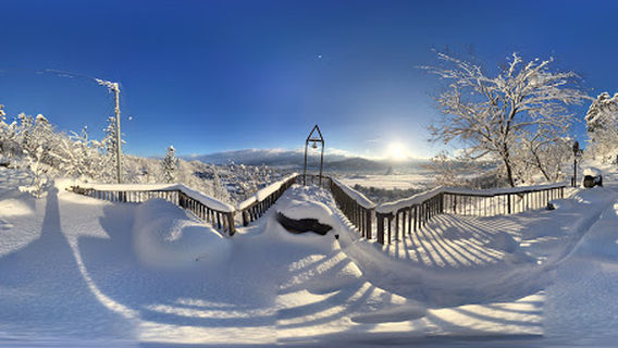 花咲山展望台(恋人の聖地)
