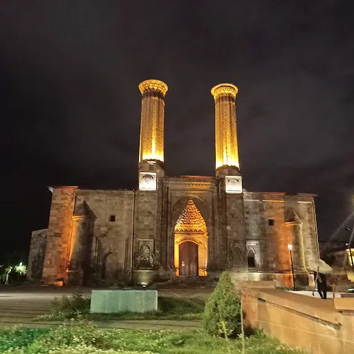 Tebrizkapi Kultur Ve Sanat Carsisi