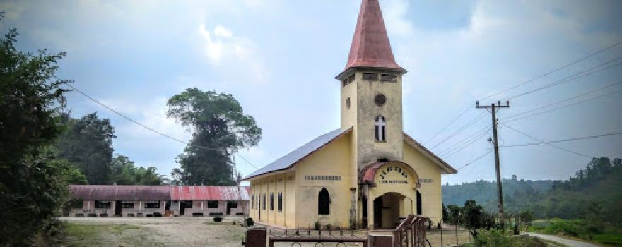 Gereja HKBP Jangga Toruan