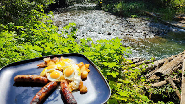 Lyre River Campground