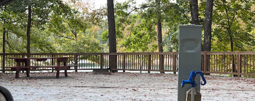 Hartwell Lakeside Park
