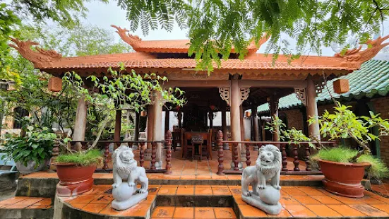 Chùa Cổ Thạch (BUDDHIST TEMPLE)