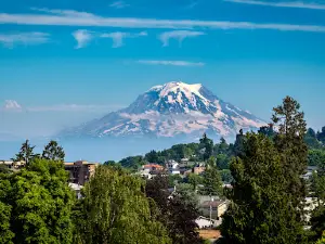Point Defiance Zoo & Aquarium