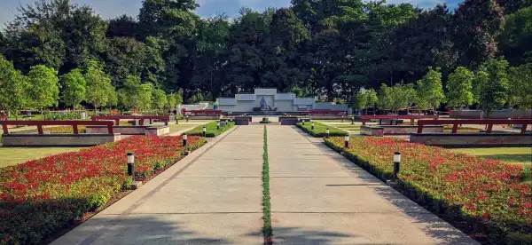 Hotels near Dimna Chowk