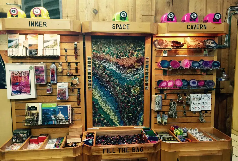 1_Inner Space Cavern